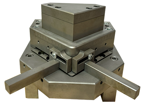 Frontal View of Metal Sheet Corner Cutting Notcher with Arms Forward