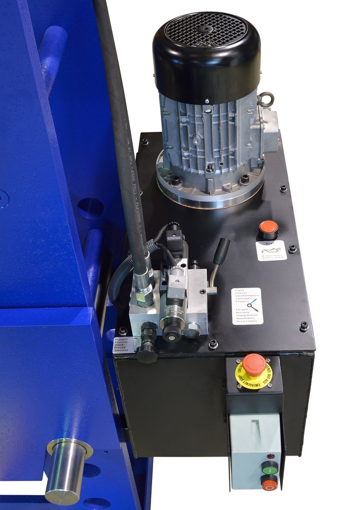 Hydraulic Portal Press controls top view