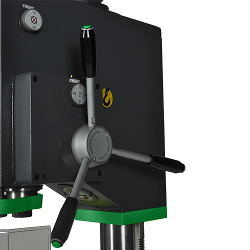 HM Machinery SBM 32F Pillar drill easy to use handle with micro switches