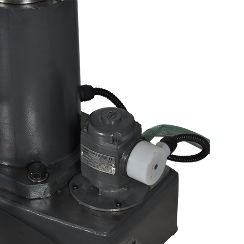 HM Machinery SBM 32F Pillar drill coolant pump and tank