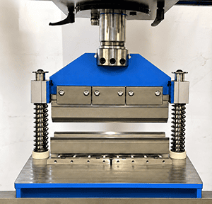 305mm press brake attachment with full-length straight punch and V-die for hydraulic workshop presses