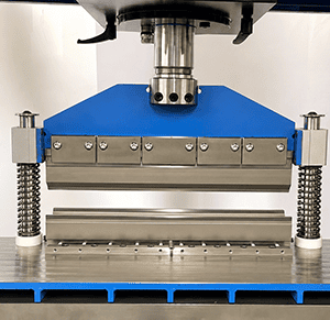610mm press brake attachment with full-length straight punch and V-die for hydraulic workshop presses